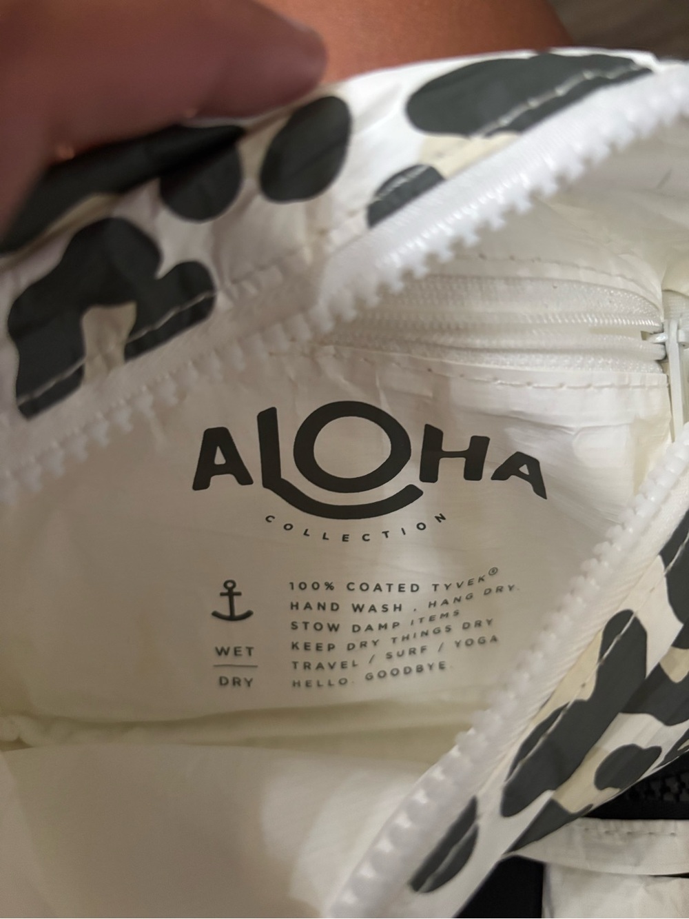 Aloha Collection Hip Pack - Picture 3 of 3
